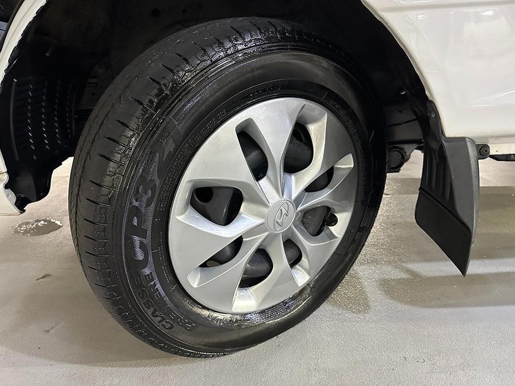 Hyundai Porter 2Extra Long Double Cab CRDi Premium - 20