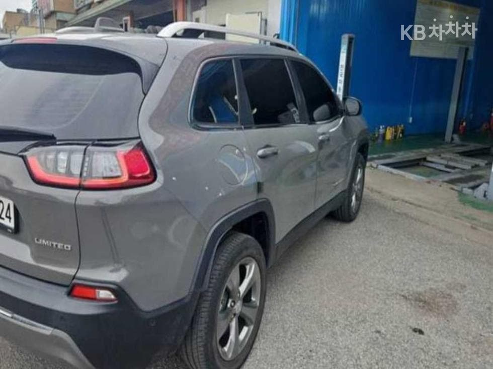 지프 체로키(KL)2.4 Gasoline FWD Limited - 3