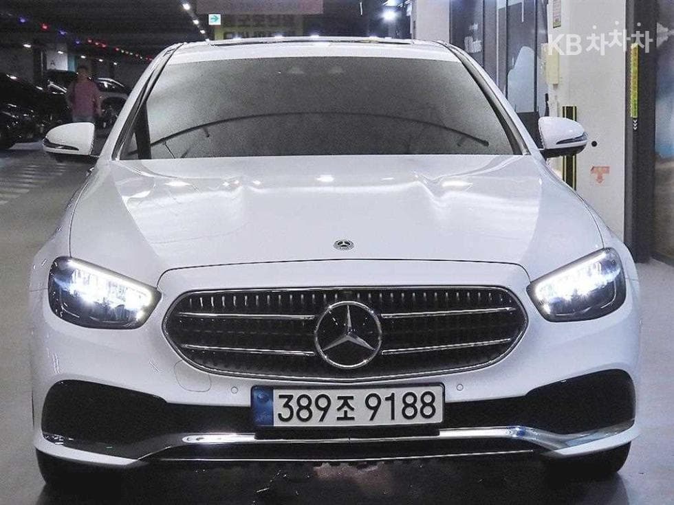 Mercedes-Benz E-Клас (W213)E250 Avantgarde - 2