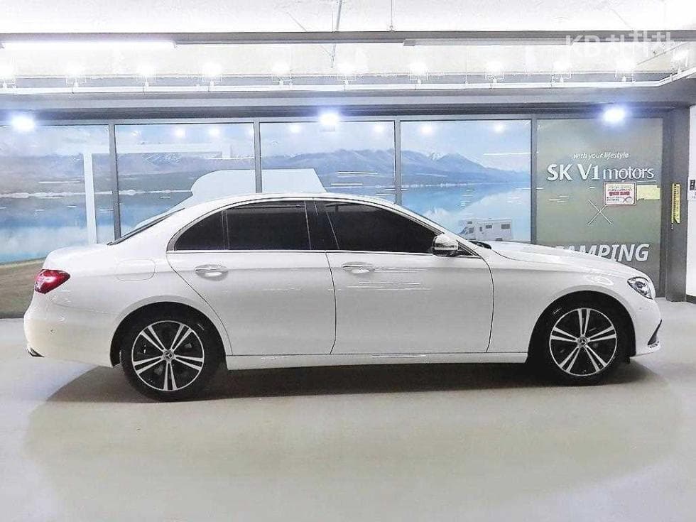 Mercedes-Benz E-Клас (W213)E250 Avantgarde - 3