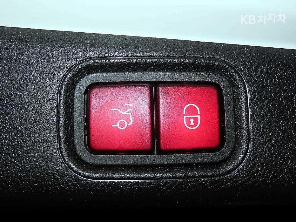 Mercedes-Benz E-Клас (W213)E250 Avantgarde - 17