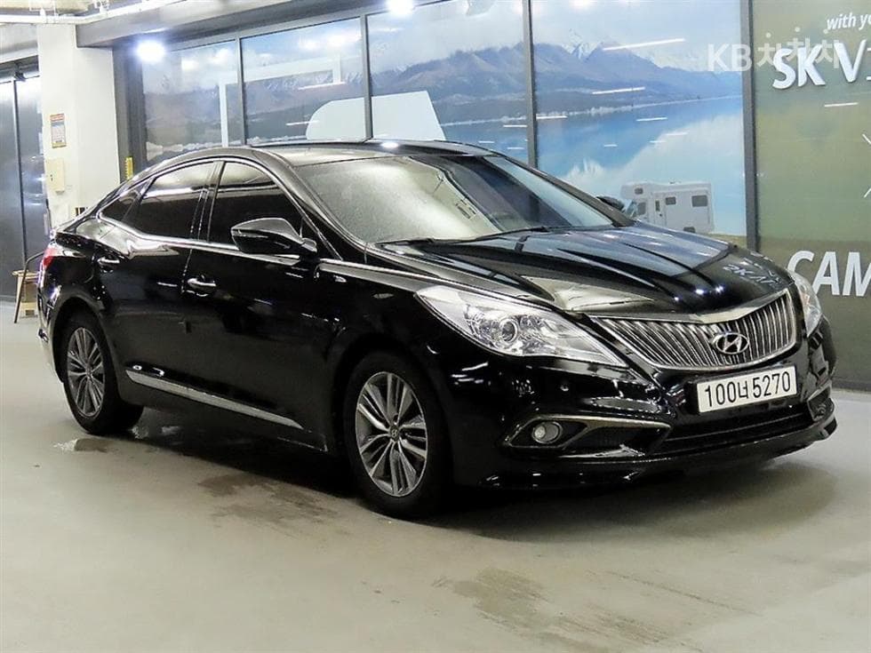 Hyundai Grandeur (Azera)HG HG220 Diesel Modern - Image 1
