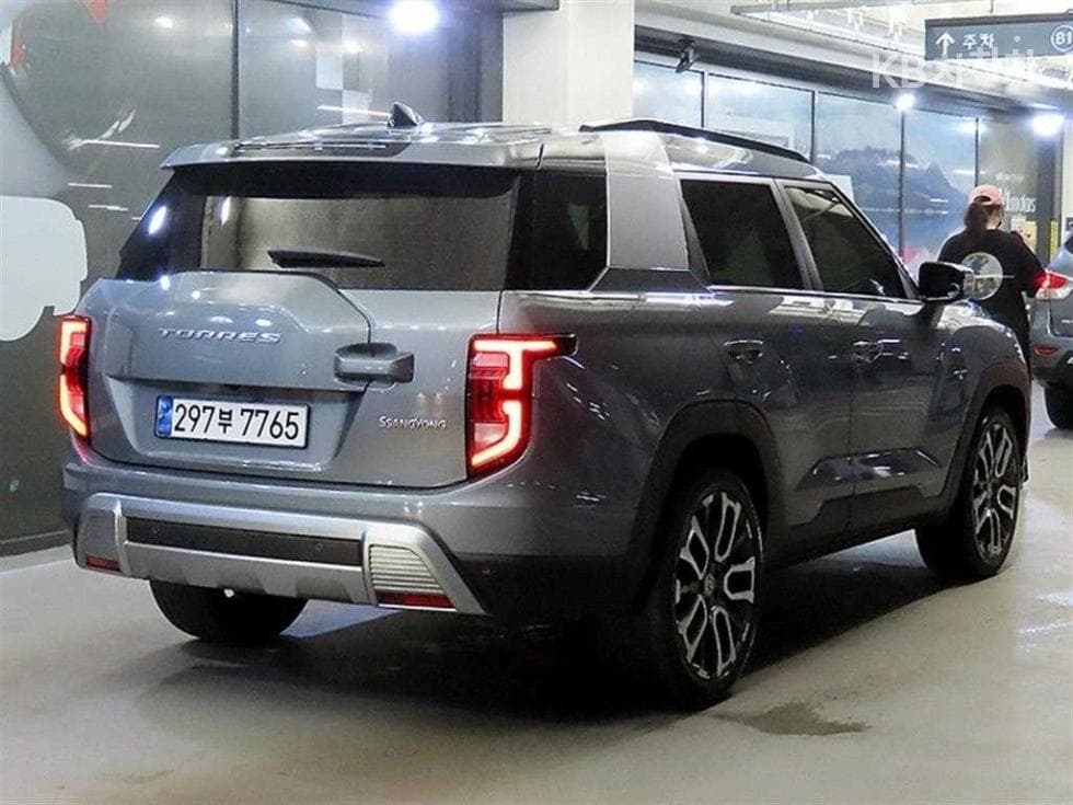 KG Mobility 토레스(J100)1.5 GDI Turbo AWD T7 - 4