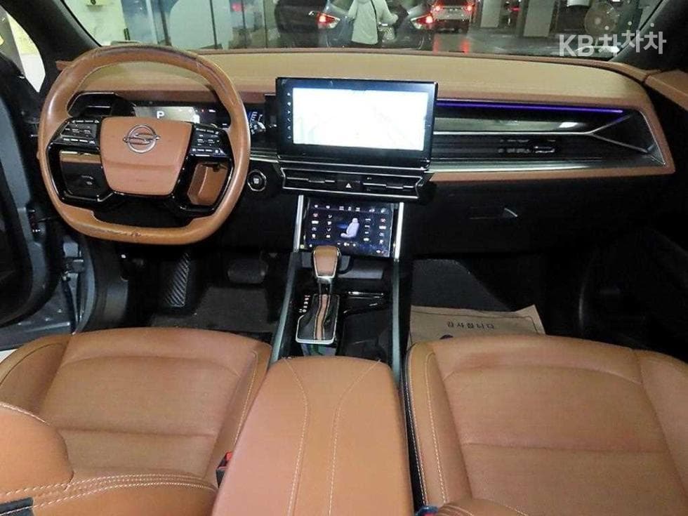 KG Mobility 토레스(J100)1.5 GDI Turbo AWD T7 - 10