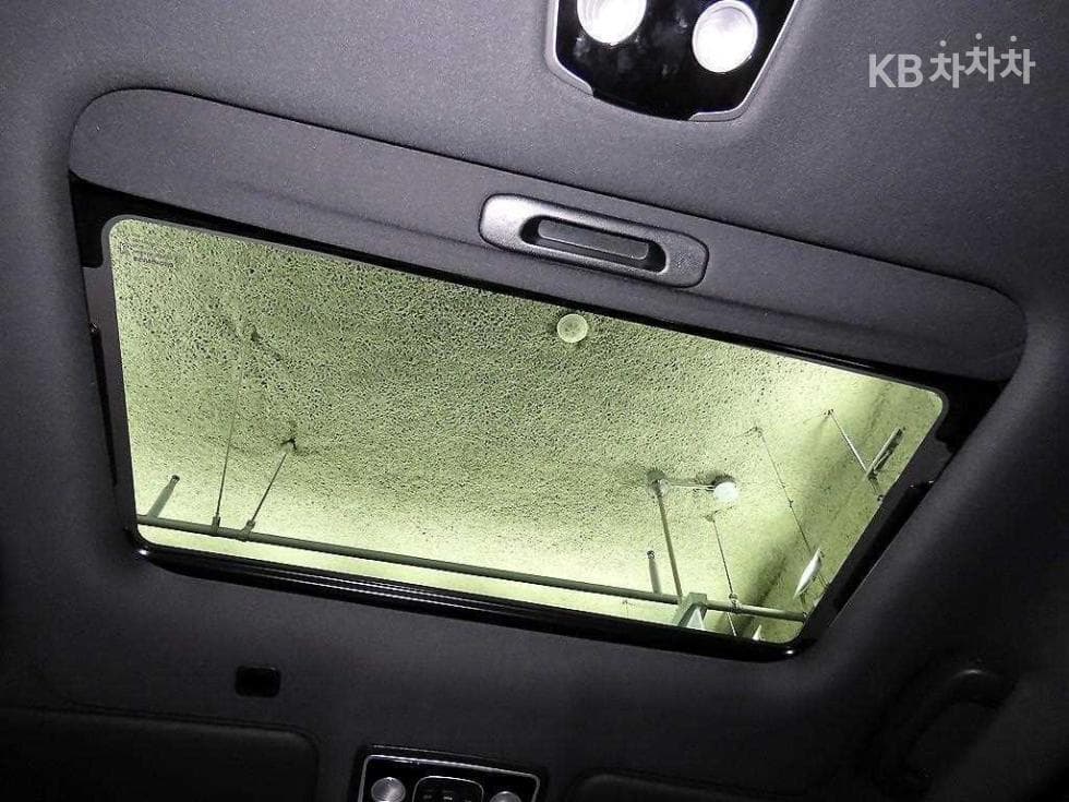 KG Mobility 토레스(J100)1.5 GDI Turbo AWD T7 - 16