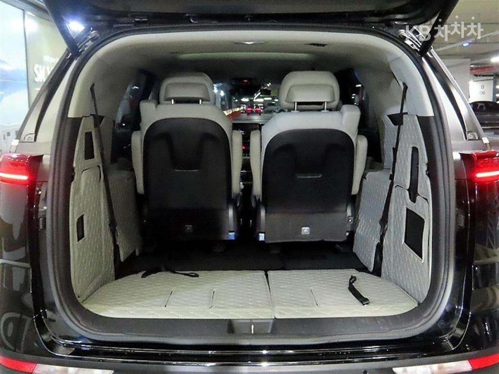 Kia Carnival 4th generationG3.5 GDI 7-seater (Limousine) Noblesse - 16