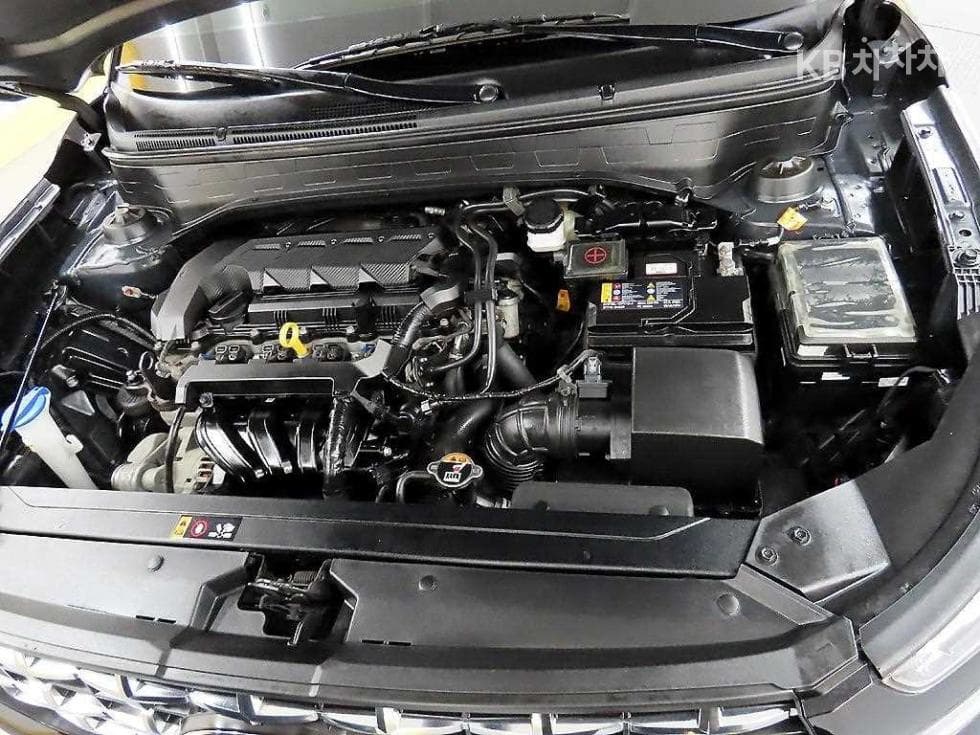 Hyundai VenueGasoline 1.6 Modern - 18