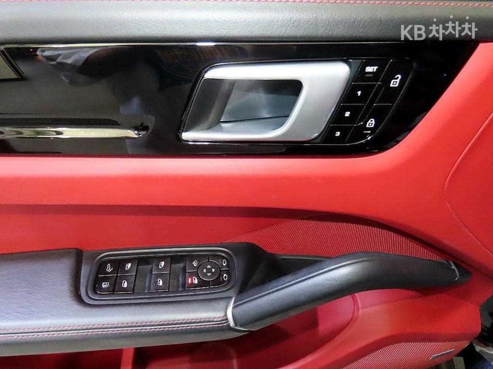 Porsche Cayenne(9Y0)3.0 E-Hybrid Coupe Standard - 13