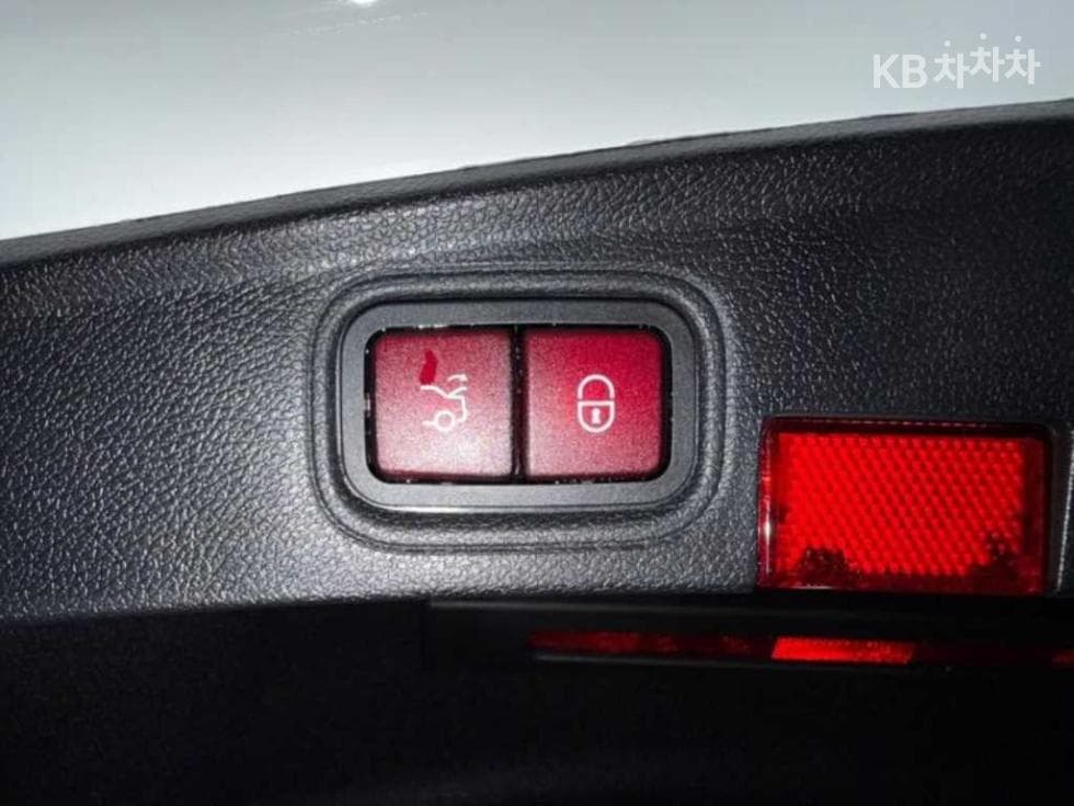 Mercedes-Benz The New (facelift) C-ClassC43 AMG 4Matic Coupe - 18