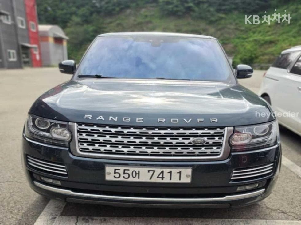 Land Rover New Range Rover 4.4 SDV8 보그 SE 405(13~) - Image 1