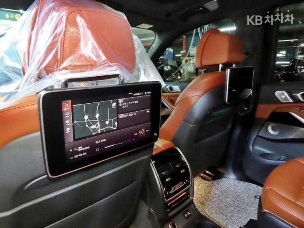 BMW X7(G07)M50i Standard - 14