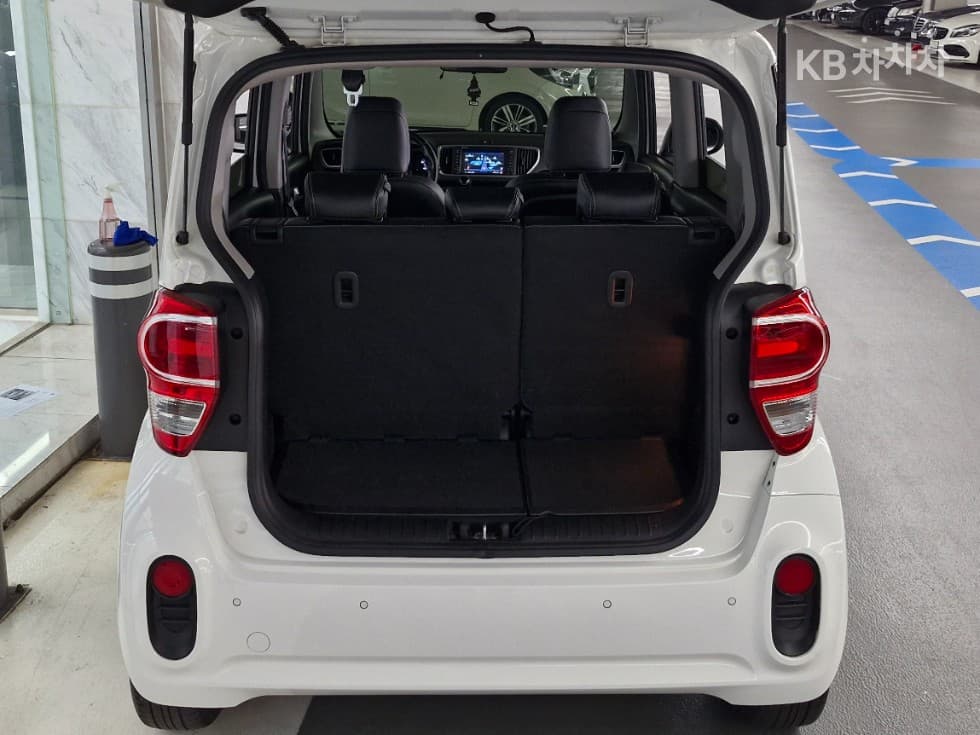 Kia The New (facelift) Ray (van)1.0 Gasoline Prestige - 19