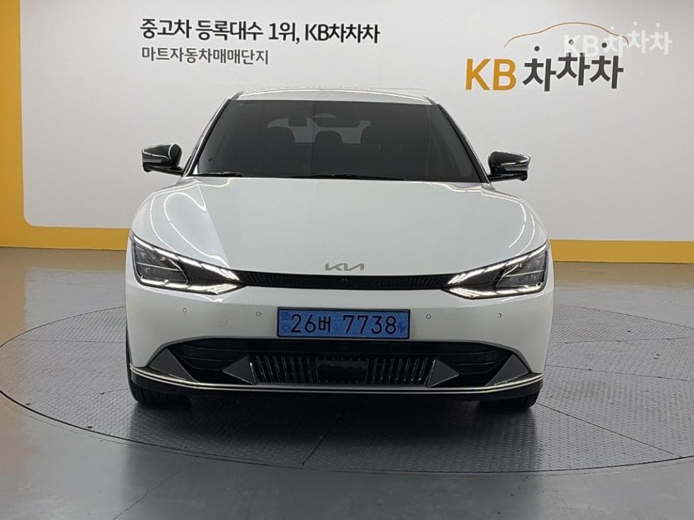 Kia EV6롱 레Seater지 4WD 어스 - 2