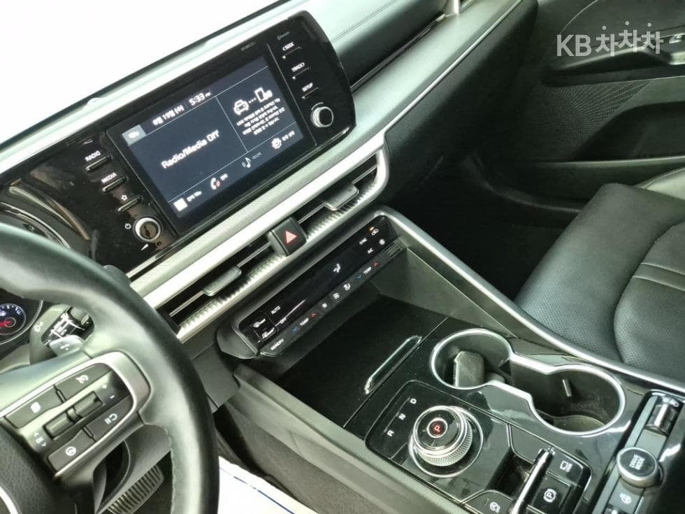 Kia K5 3rd Gen2.0 Gasoline Prestige - 10