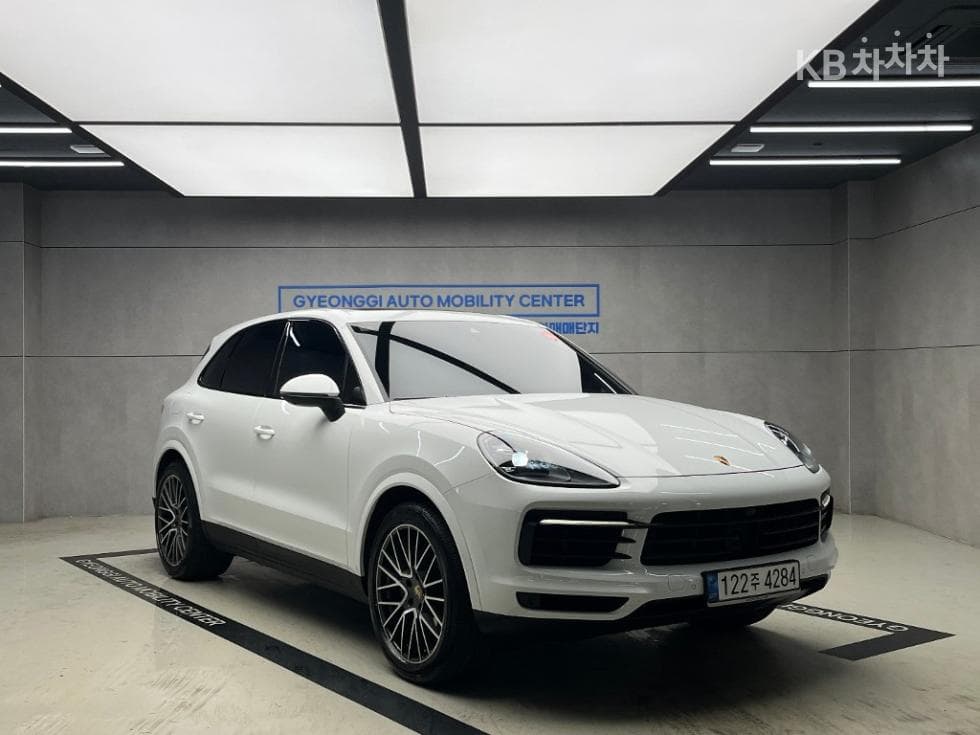 Porsche Cayenne(9Y0) 3.0 Platinum Edition - Image 1