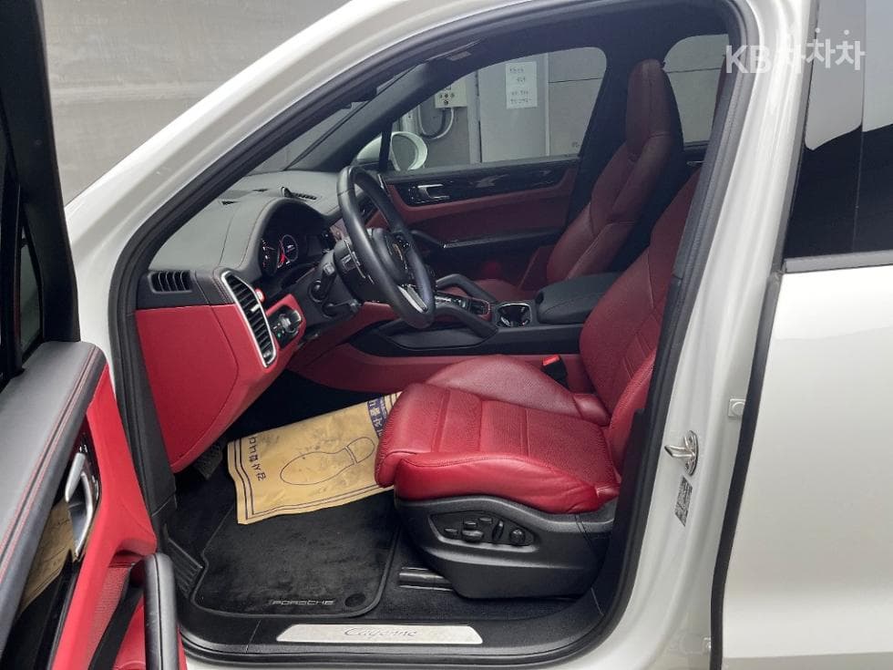 Porsche Cayenne(9Y0)3.0 Platinum Edition - 5