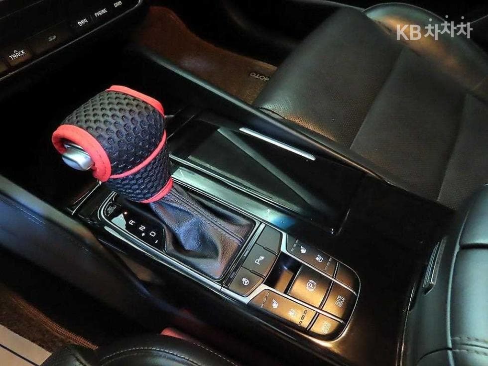 Kia All New K73.3 GDI Noblesse - 12