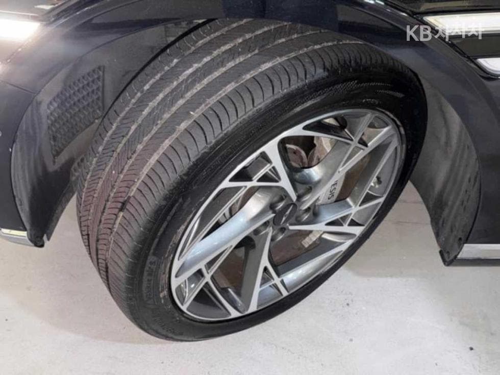 Genesis G90(RS4)3.5T AWD Standard - 20