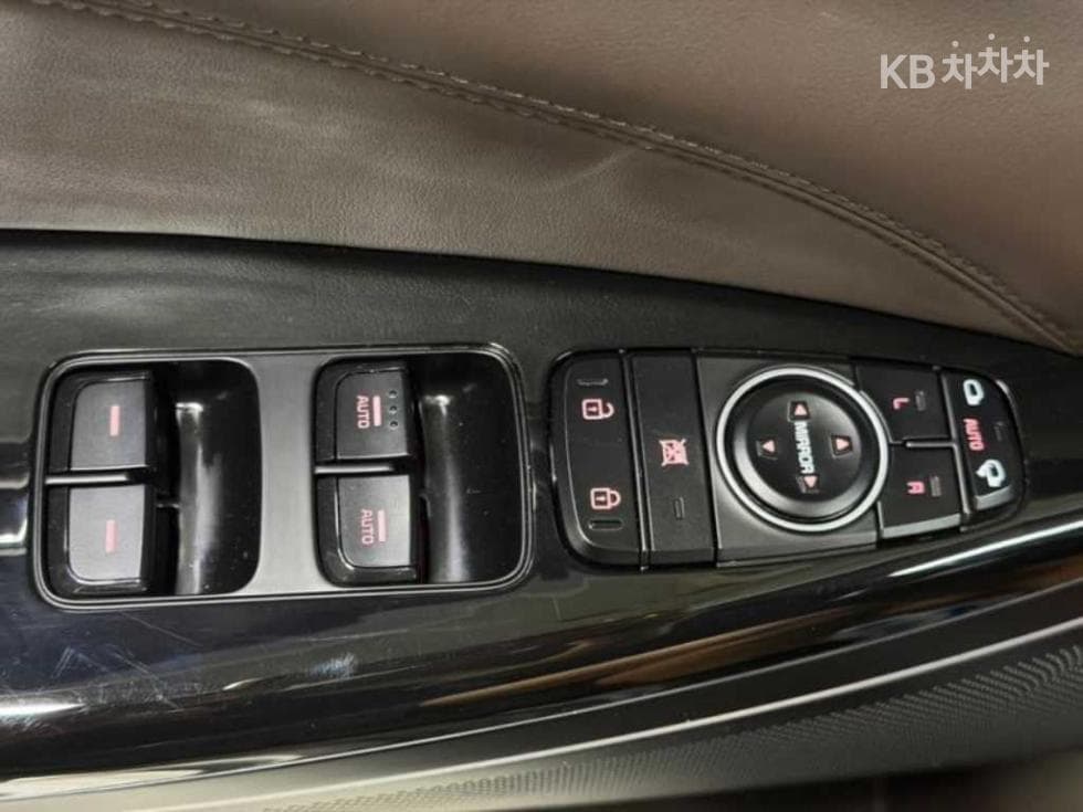 Kia All New K72.4 GDi Limited - 14
