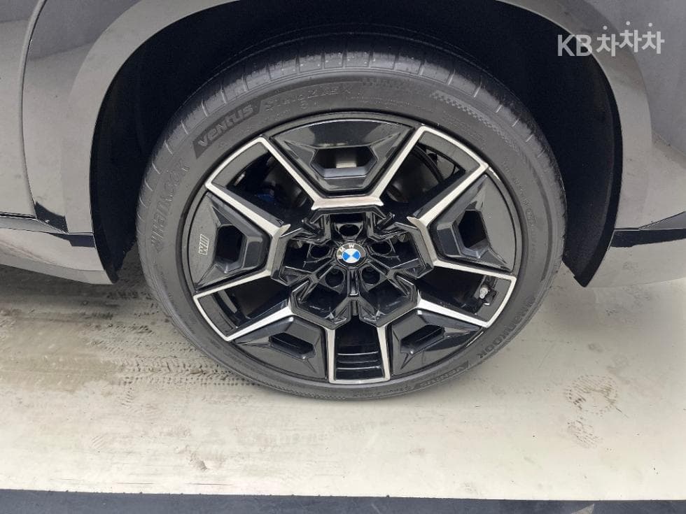 BMW M시리즈XM Black Line - 18