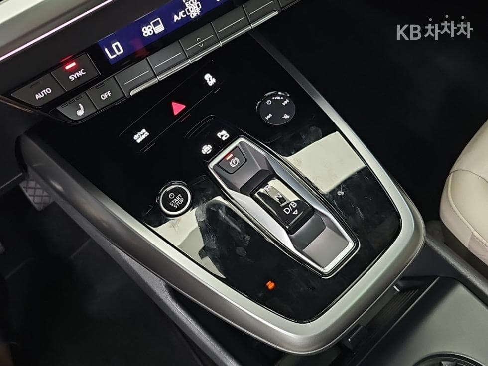 Audi Q4 e-tron45 Premium - 8