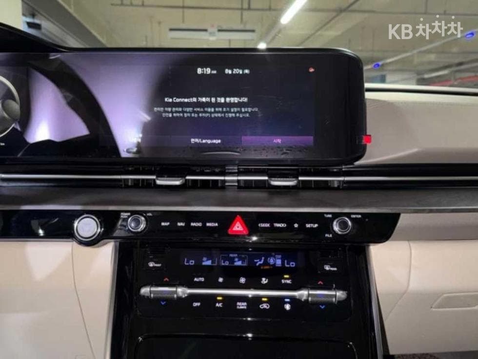 Kia Carnival 4th generationG3.5 GDI 9-seater Signature - 14