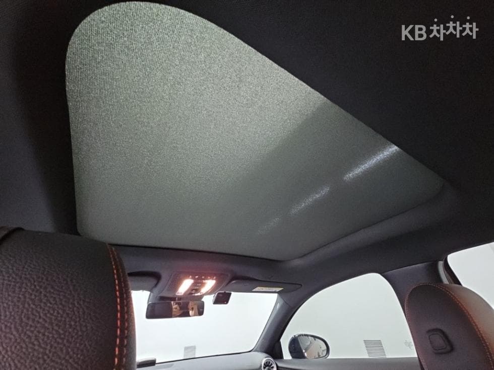 Mercedes-Benz A클래스(W177)AMG A35 4Matic - 13