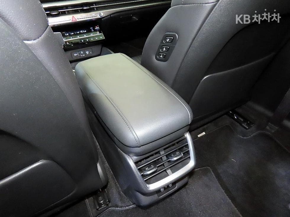 Hyundai The All New Grandeur (Azera)2.5L gasoline 2WD Exclusive - 15