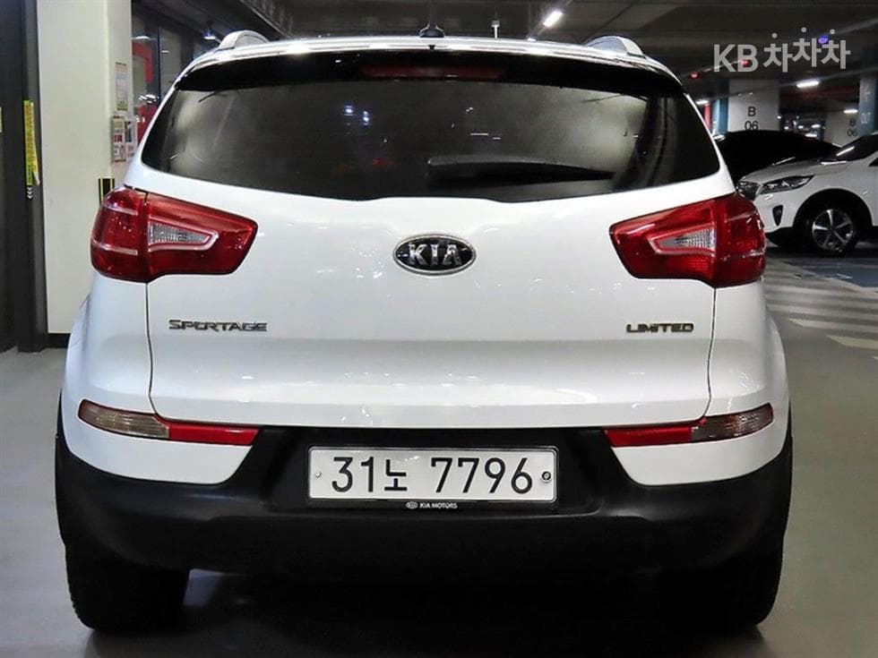 Kia Sportage R2WD Diesel LIMITED - 5