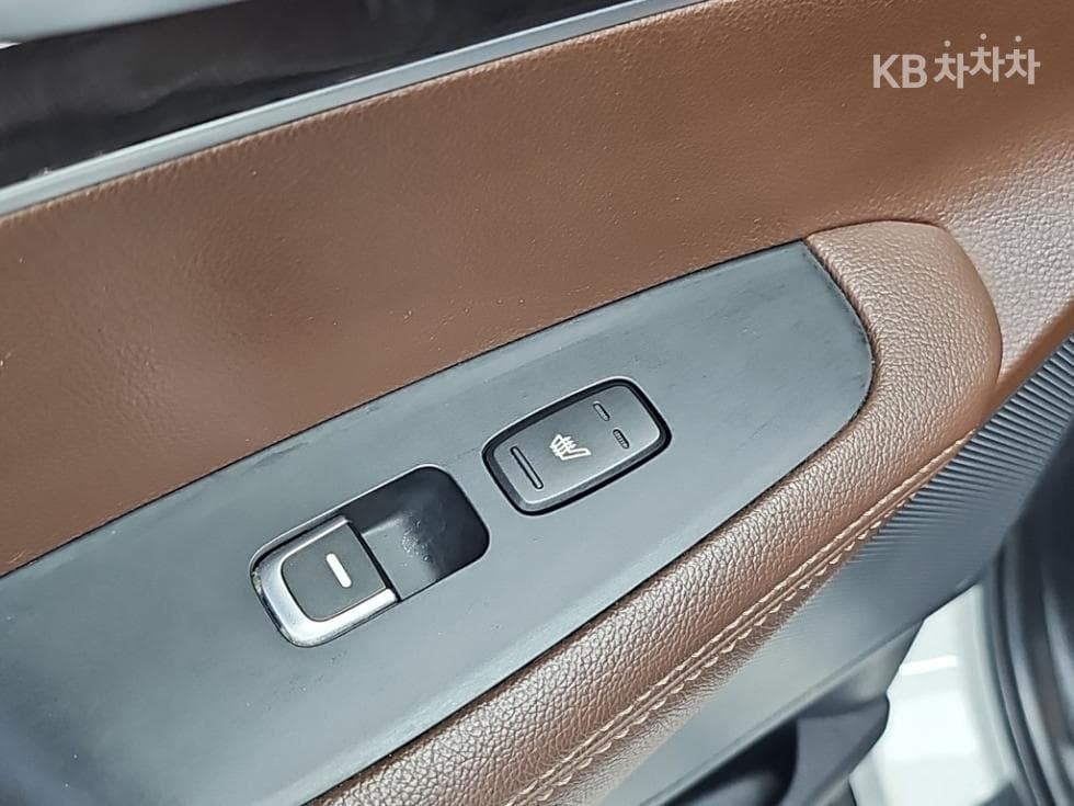 Kia All NewSorentoDiesel 2.0 2WD Noblesse Special (special feature/edition) - 14