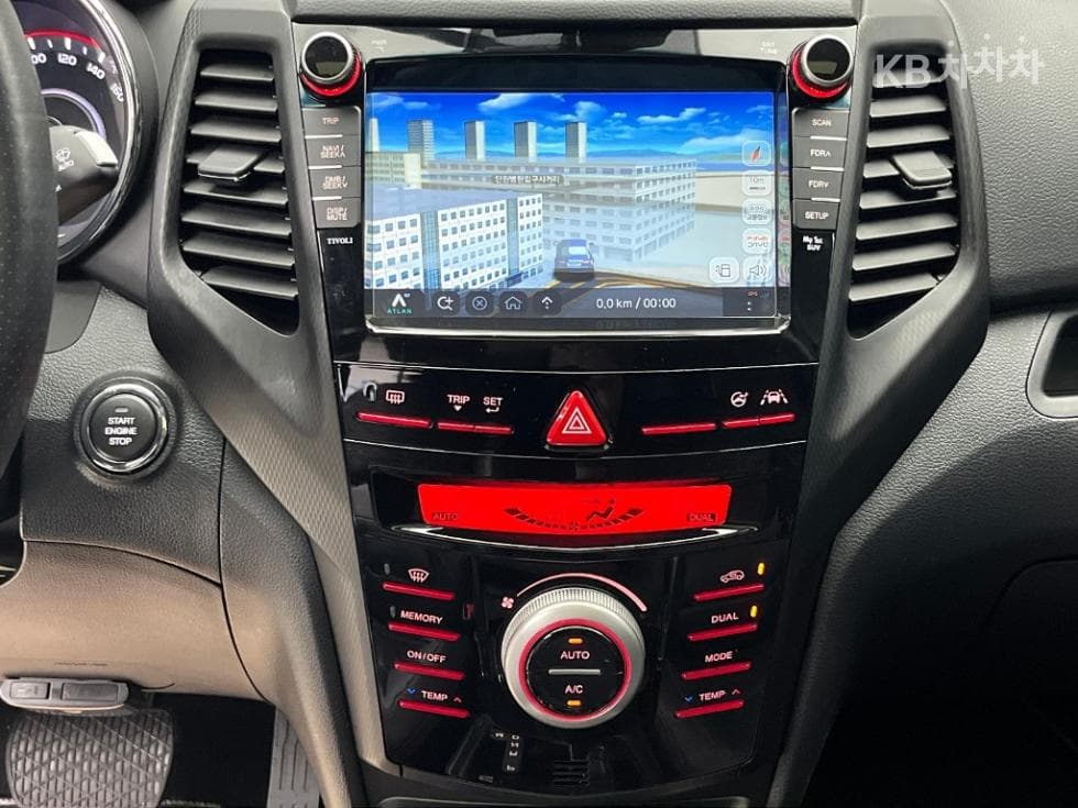 КейДжи Мобилити Тиволи AirБензин 2WD RX - 12