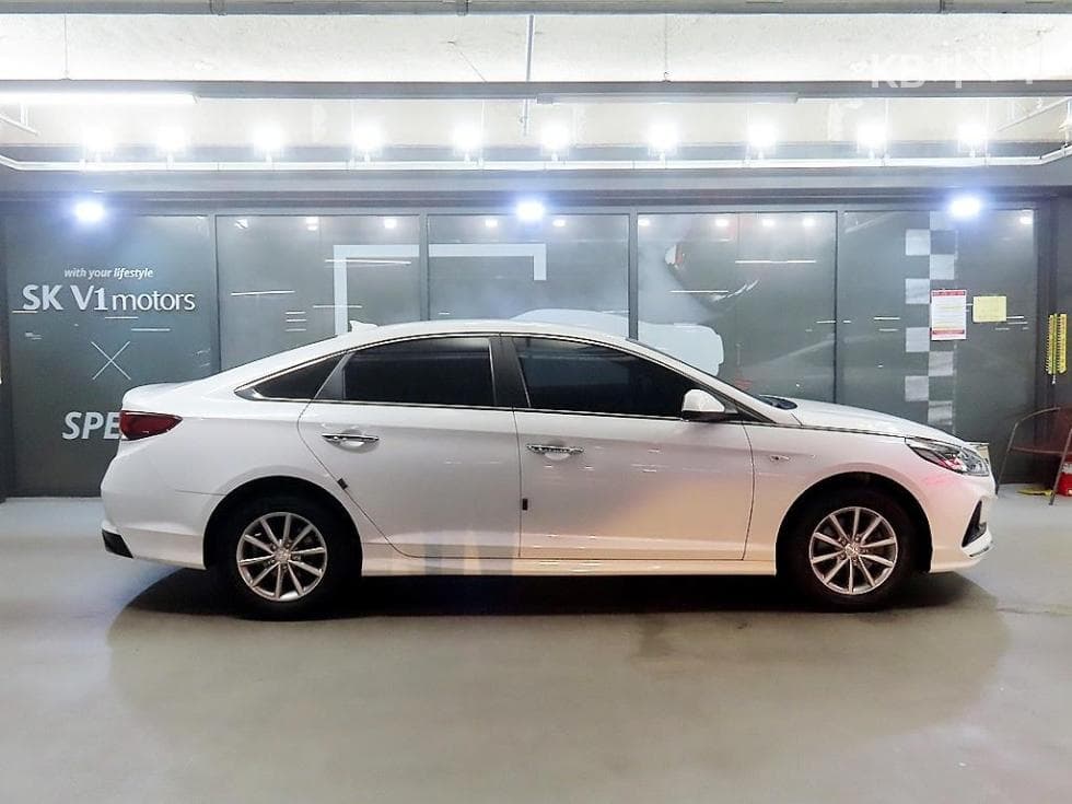 Hyundai Sonata New Rise2.0 LPi Rental car Style - 3