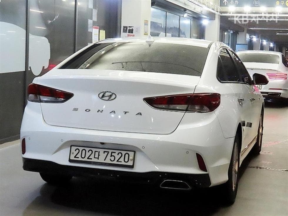 Hyundai Sonata New Rise2.0 LPi Rental car Style - 4