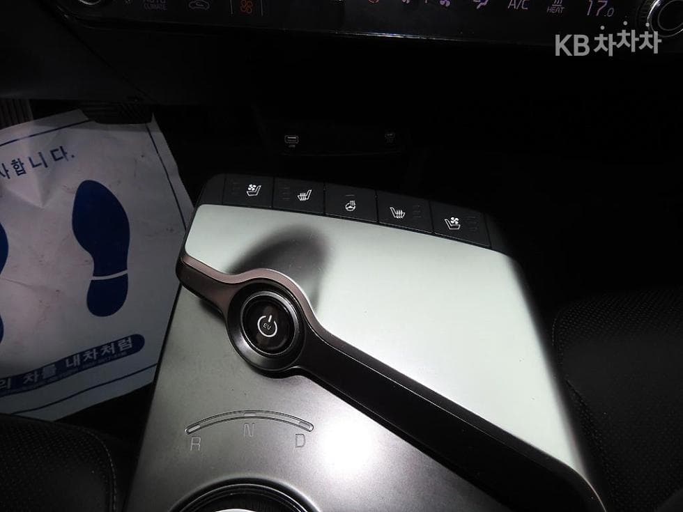 Kia EV6롱 레Seater지 2WD Air - 15