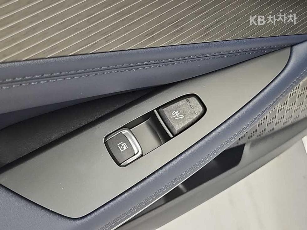 Киа The New (фейслифт) K8 Хибрид1.6 Турбо HEV 시그니쳐 - 14