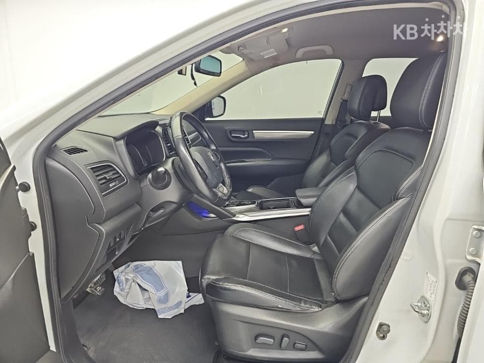 Renault Korea QM62.0 2WD RE Standard - 11