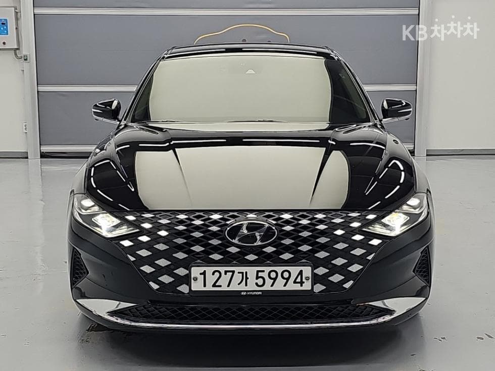 Hyundai The New (facelift) Grandeur (Azera)2.5 Premium - 2