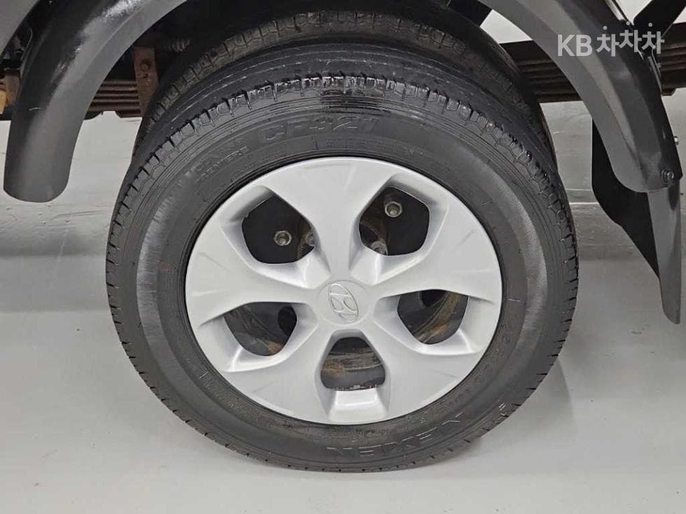 Хюндай Porter 2Удължено междуосие 파워게이트 Super Cab SUP - 17