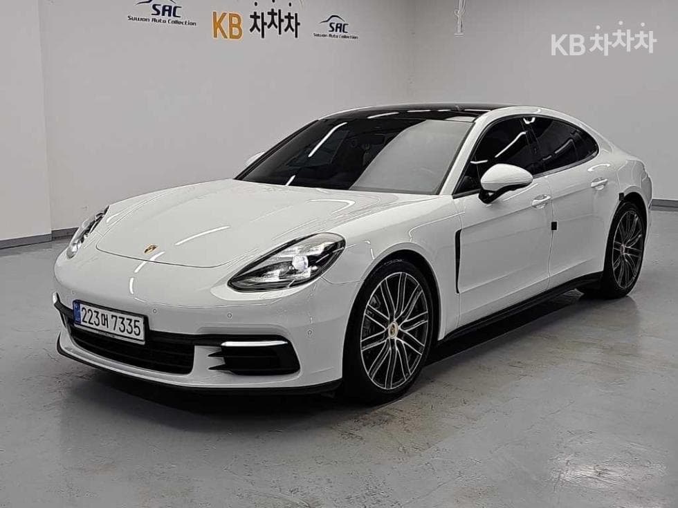 Porsche 파나메라 (971) 3.0 4 Стандартен - Image 1