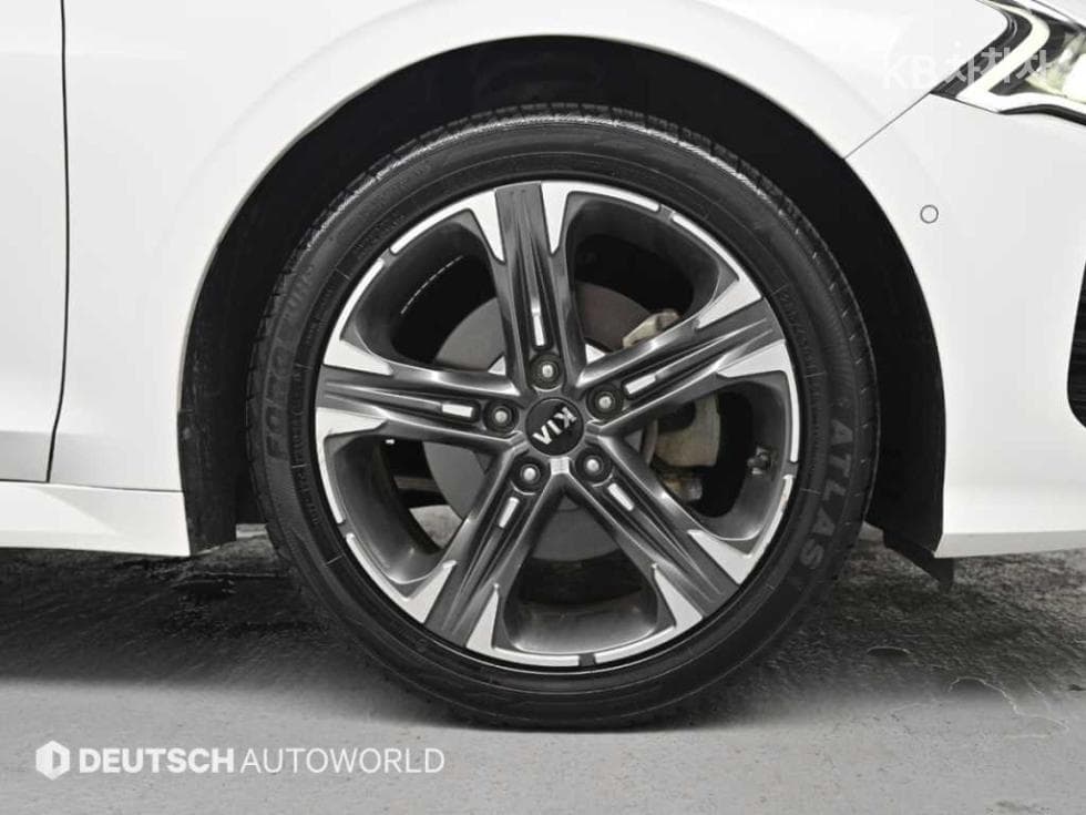 Kia K5 3rd Gen2.0 Gasoline Signature - 5