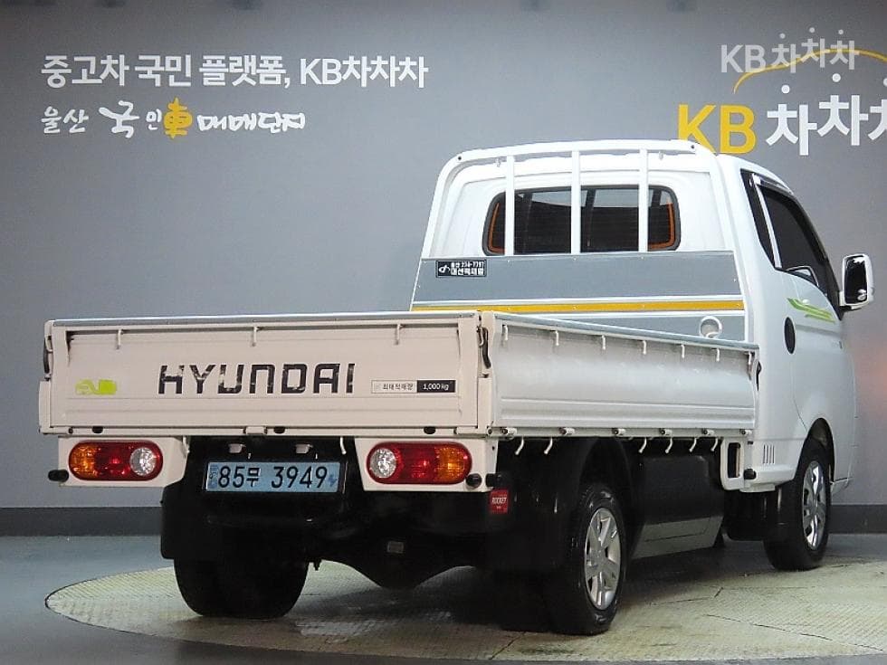 Hyundai Porter 2 일렉트릭Super Cab Extra Long Premium Special (special feature/edition) - 2