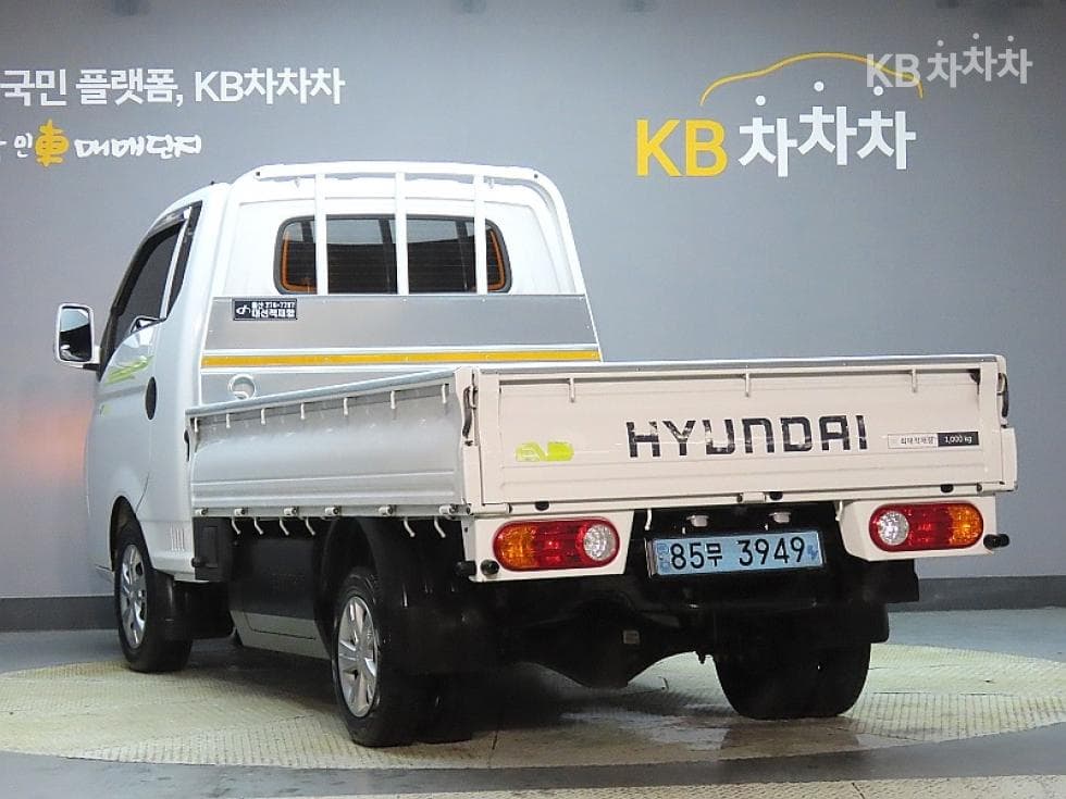 Hyundai Porter 2 일렉트릭Super Cab Extra Long Premium Special (special feature/edition) - 4