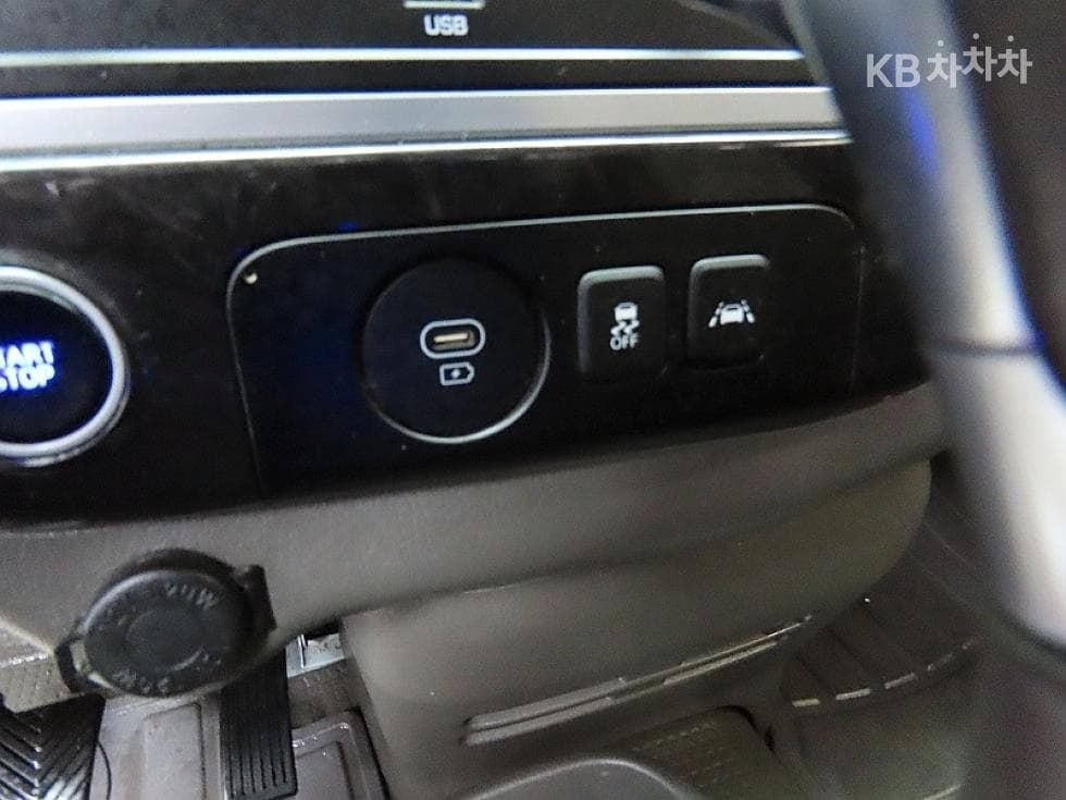 Hyundai Porter 2 일렉트릭Super Cab Extra Long Premium Special (special feature/edition) - 13