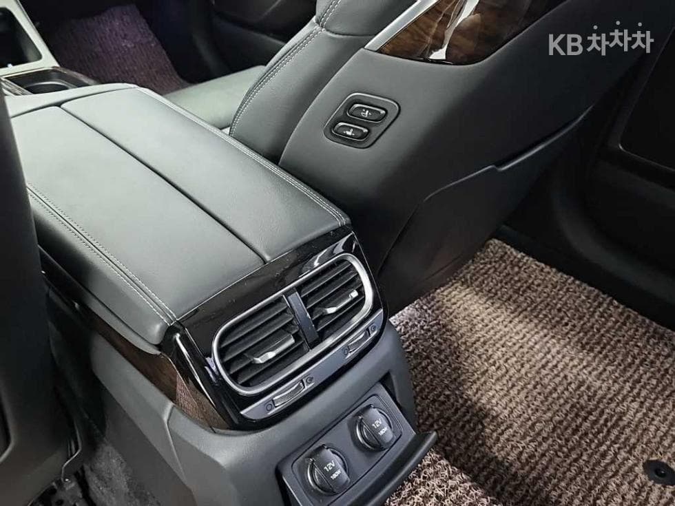 Genesis G903.8 GDi AWD Luxury - 13