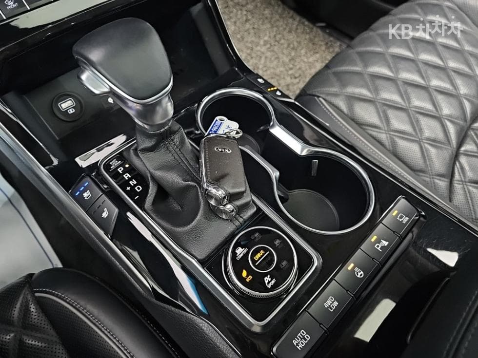 Kia Mohave 더마스터3.0 Diesel 4WD Masters - 8