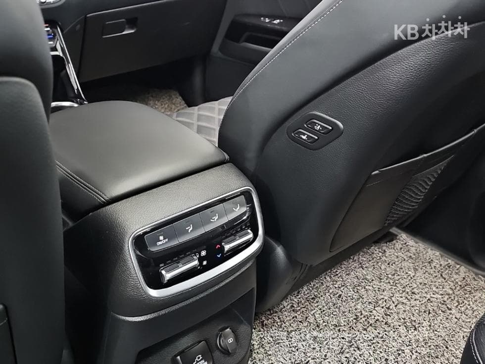 Kia Mohave 더마스터3.0 Diesel 4WD Masters - 14