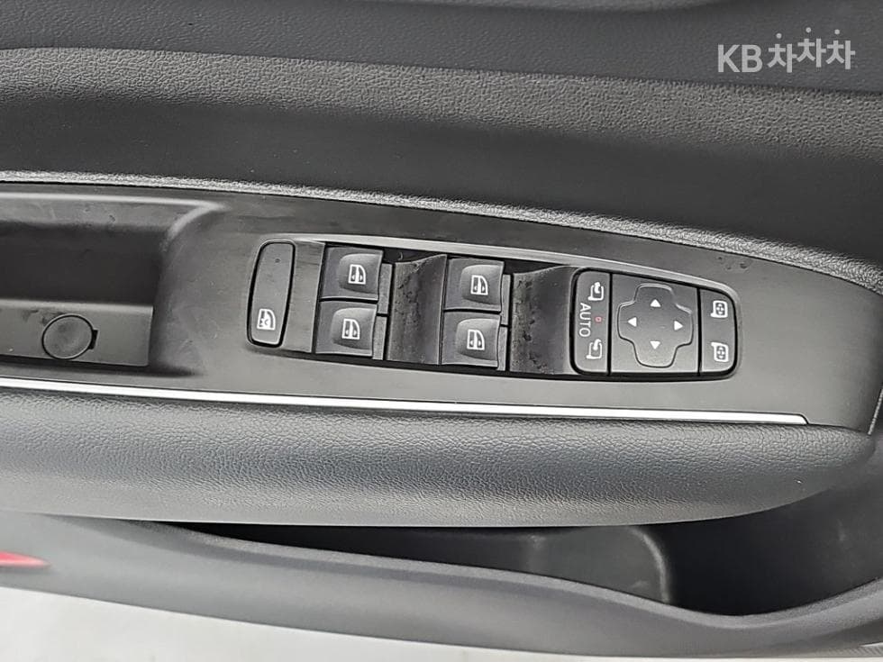 Renault Korea The New QM6 QUEST(HZG PH3)2.0 LPe LE - 17