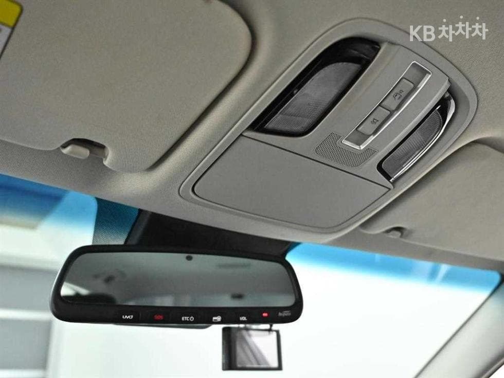 Kia K7 Premiere2.5 GDi Noblesse - 12