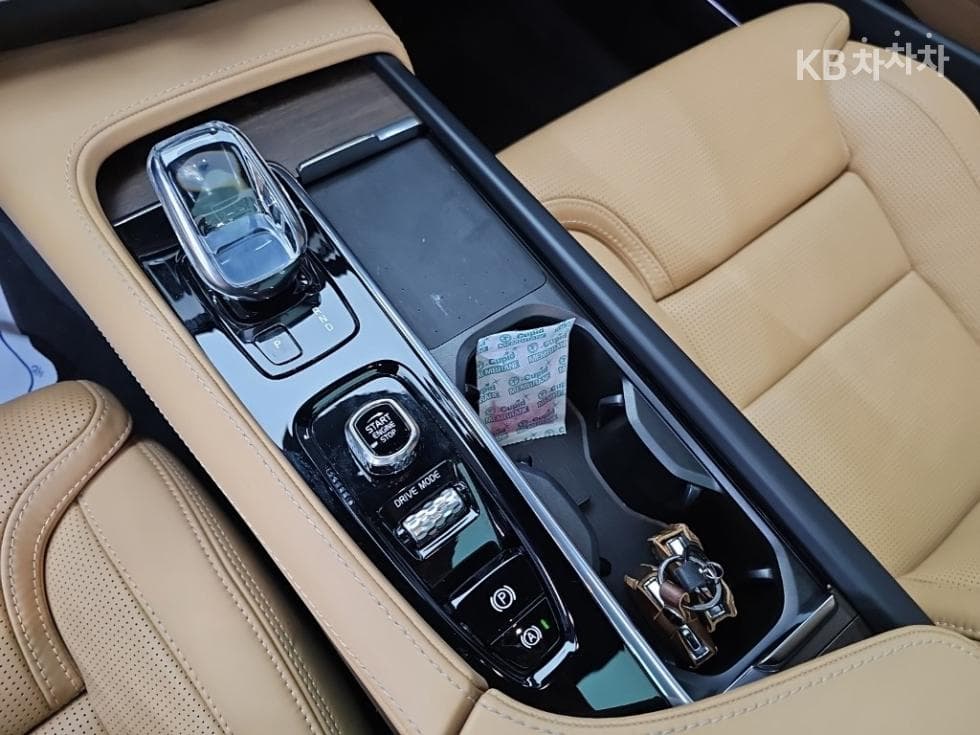 Volvo S90 Second generationB5 Inscription - 8