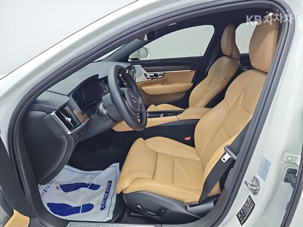 Volvo S90 Second generationB5 Inscription - 11